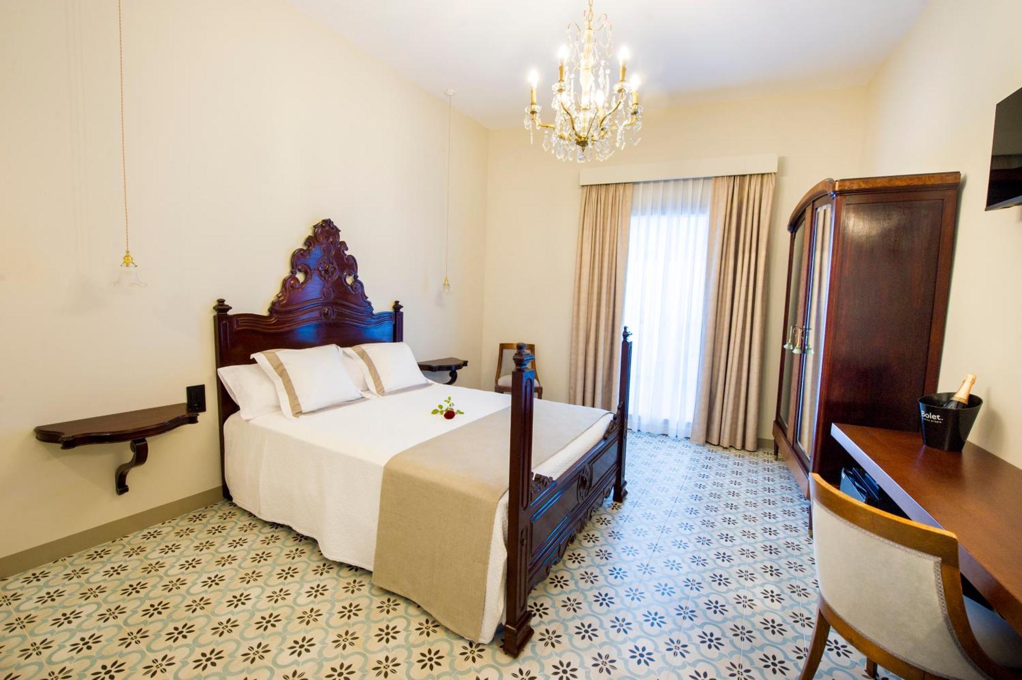 Bolet Casa Modernista Bed & Breakfast Castellvi de la Marca Dış mekan fotoğraf