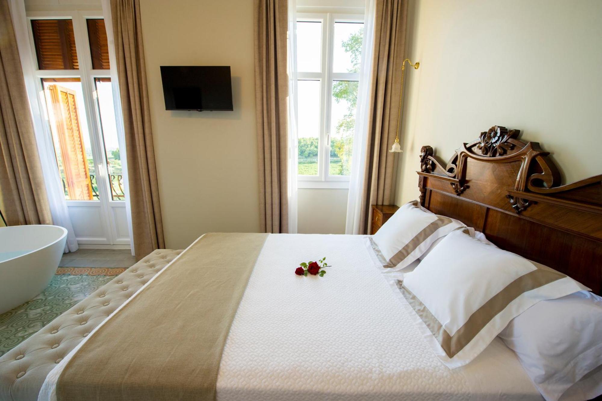 Bolet Casa Modernista Bed & Breakfast Castellvi de la Marca Dış mekan fotoğraf