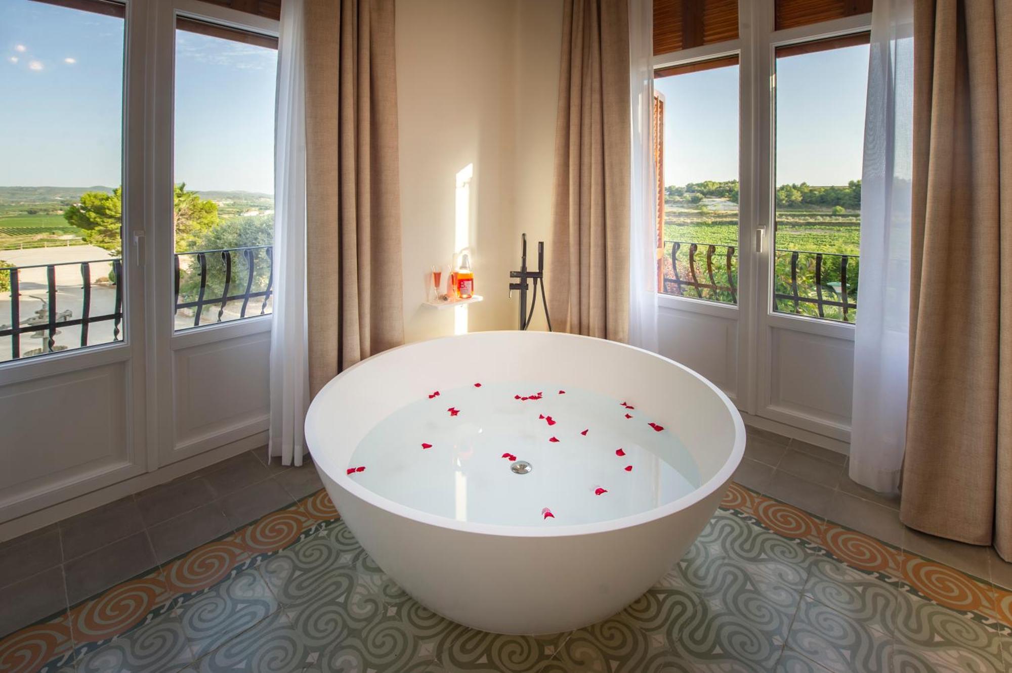 Bolet Casa Modernista Bed & Breakfast Castellvi de la Marca Dış mekan fotoğraf