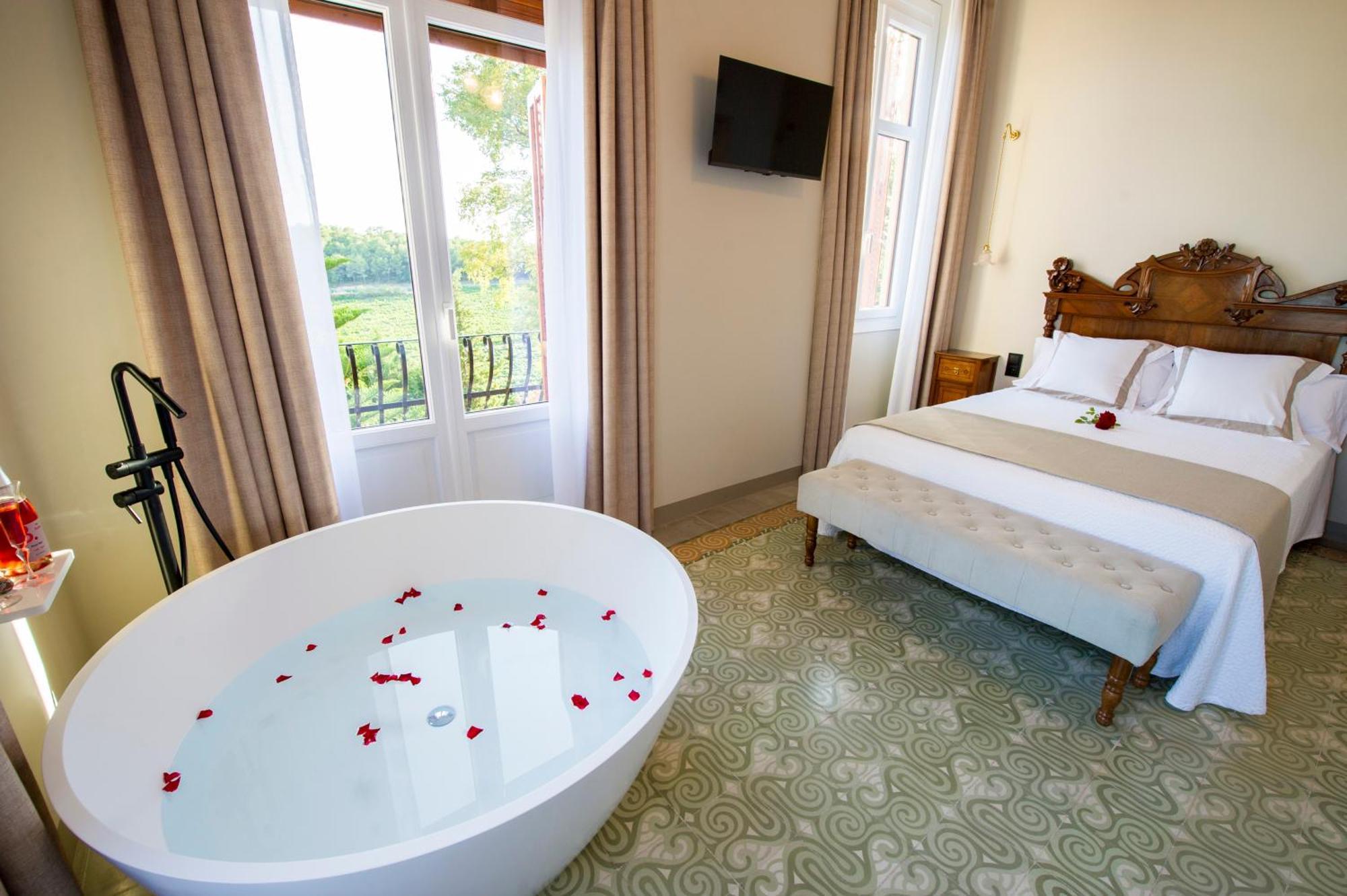 Bolet Casa Modernista Bed & Breakfast Castellvi de la Marca Dış mekan fotoğraf